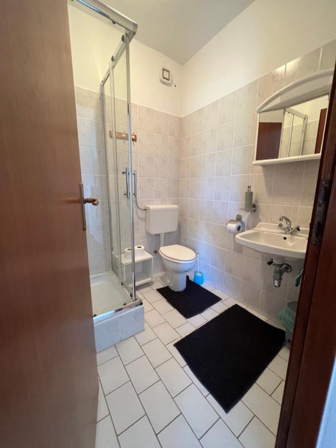 Apartments Antolkovic Ugljan Εξωτερικό φωτογραφία